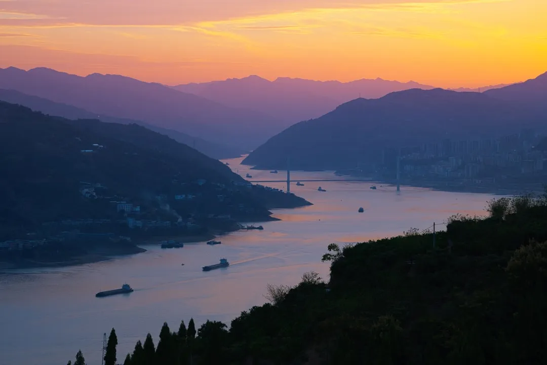 上海霆翔圣科技OA系统部署方案：流程审批与档案管理一体化解析